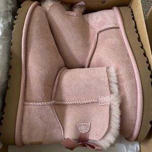 Ugg mini Bailey bow II pink boots low short uggs